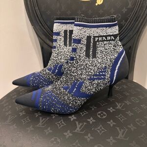 Prada Women's Black and Blue Knit Heels, Size 37